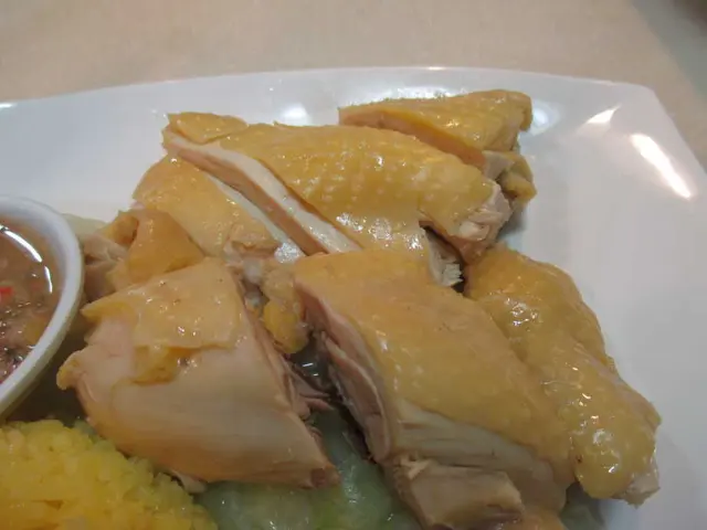 D雞肉好鮮嫩。肉質係用上等食材。