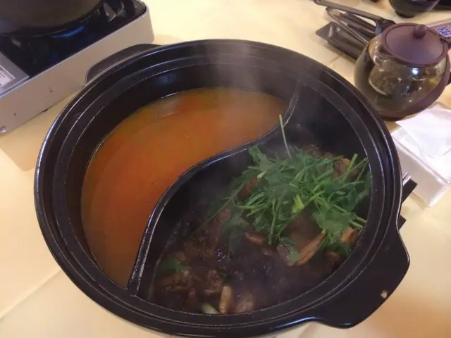 個人認為有好既湯底比有好既食材更重要!