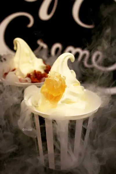Australian Honeycomb (front) & Flamed Bacon (back)