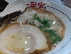 猪骨汤拉面