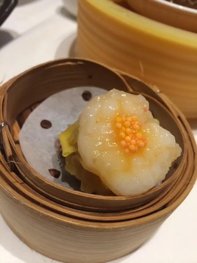 原蝦燒賣皇 ($9/件)