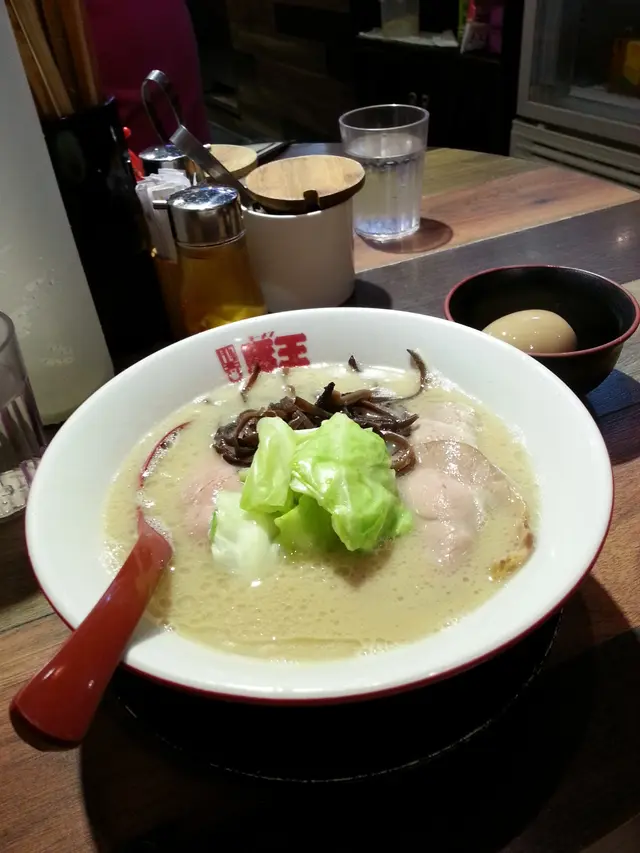 「豚王」拉麪