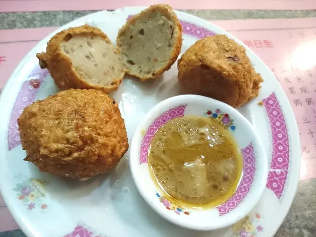 蜆蚧鯪魚球 (小)