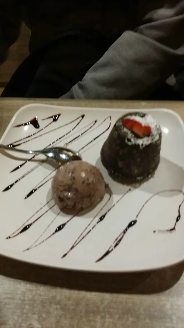 朱古力心太軟配朱古力雪糕