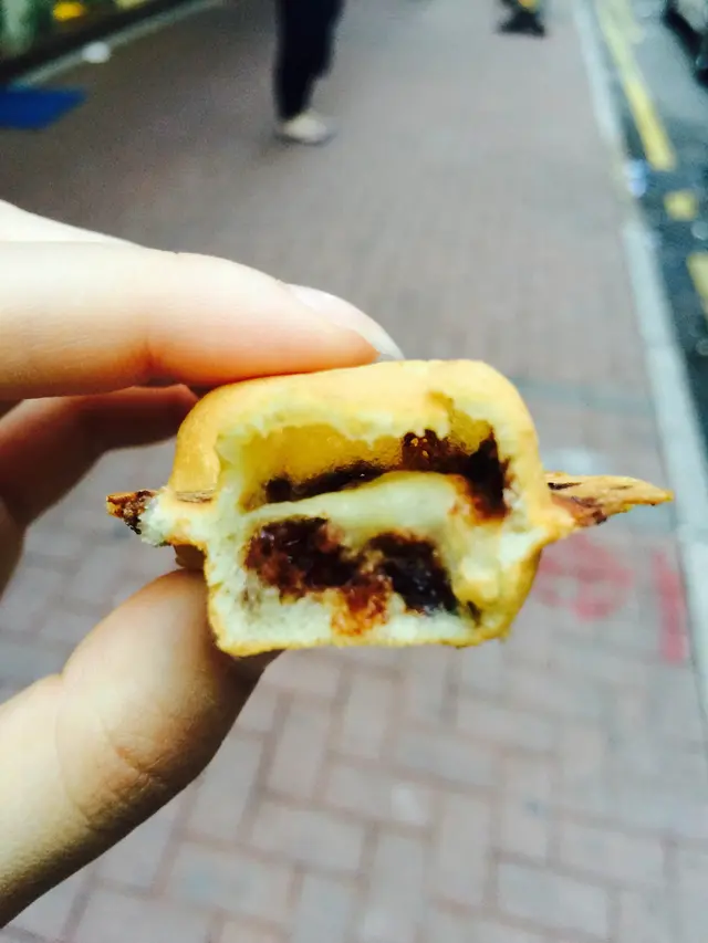 粒粒朱古力雞蛋仔