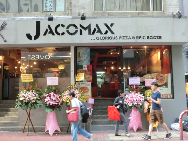 Pizzeria jacomax deals