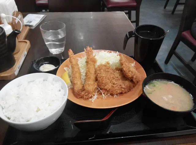 同食完【大快活】嘅感覺一樣,樣樣對板,食完舒服,但唔會有激動或者興奮感覺囉
