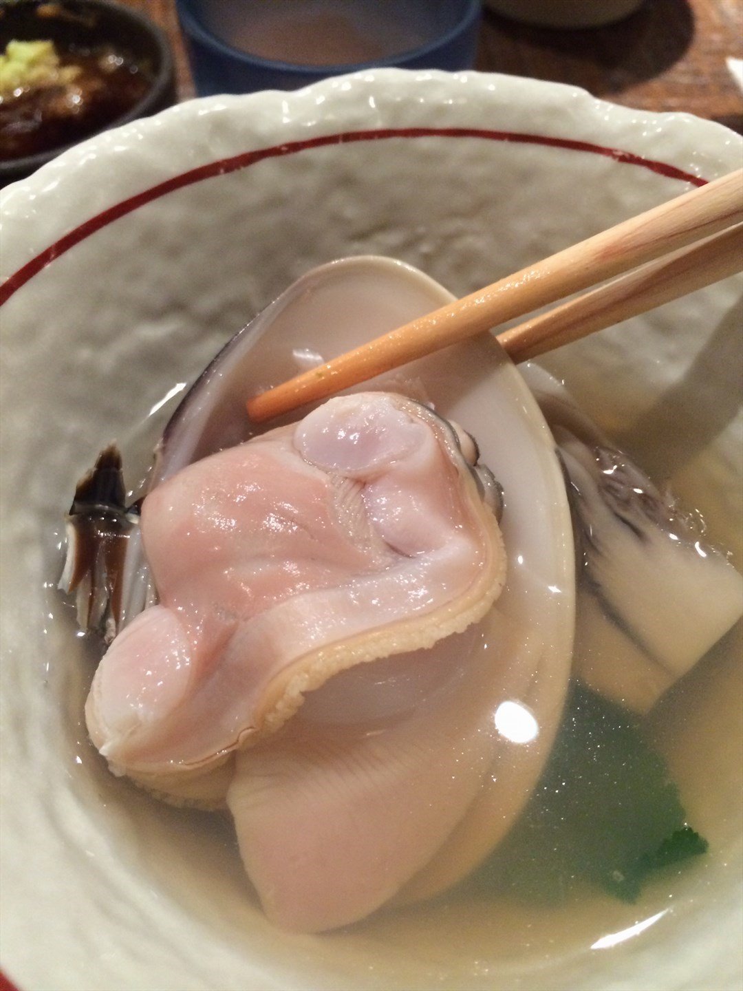 giant clam sushi