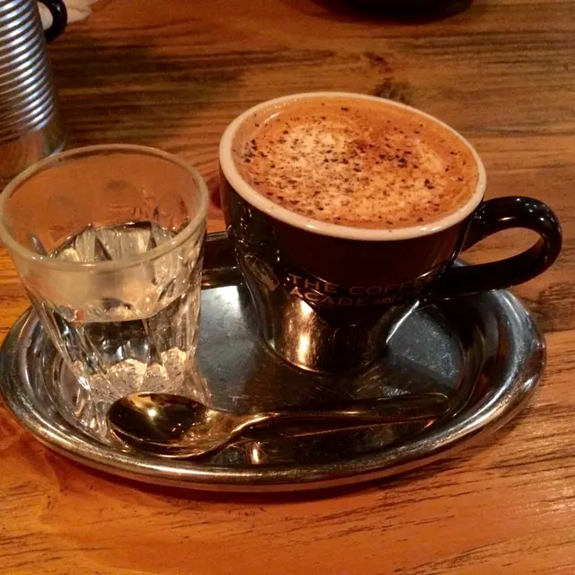 唔知係咪decaf左，感覺係一杯加左pepper ge latte，無乜特別。