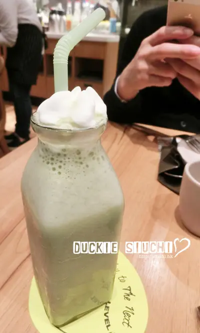 凍綠茶泡沫鮮奶