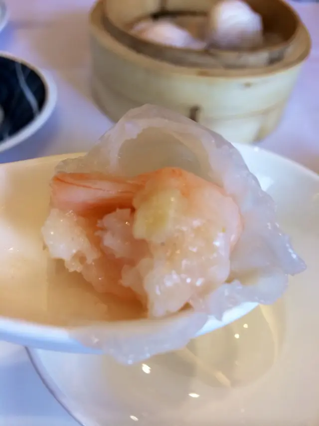 特點(四件)