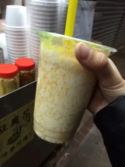 杯裝豆腐花