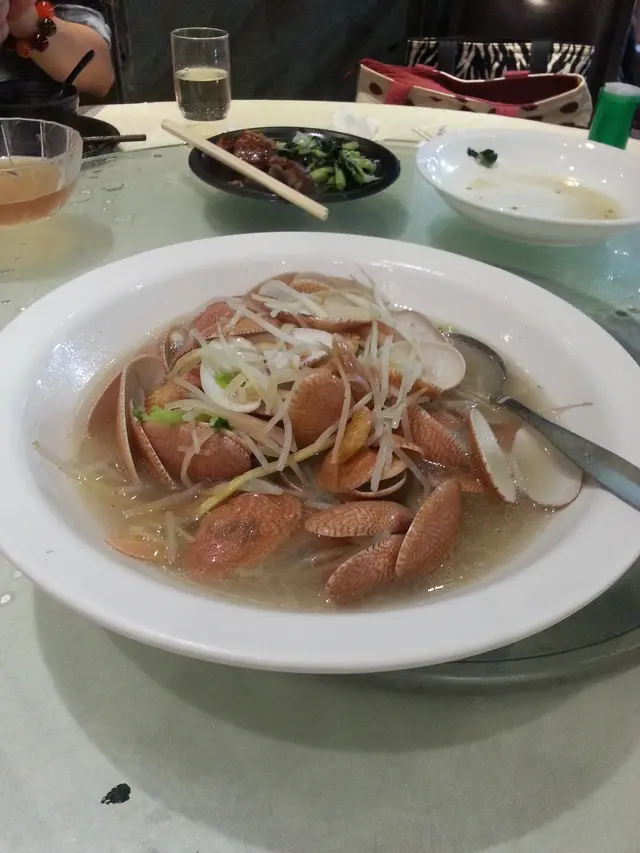 普普通通, 上次食油鹽水蝴蝶蚌好味好多