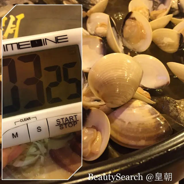 先來大大隻的花甲，非常新鮮，還會向我們「伸脷」，非常跳皮呢！每款海鮮，平均蒸2-5 分鐘便可，利用店子提供的計時器，蒸熟後，無需點任何醬料，非常鮮味。