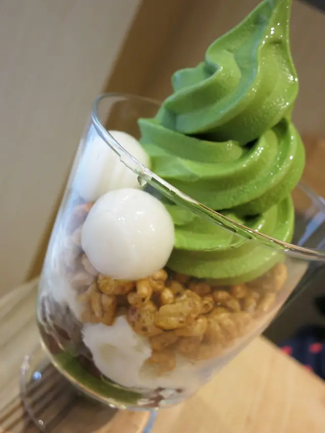 幾煙韌, 配抹茶軟雪糕同吃很匹配.