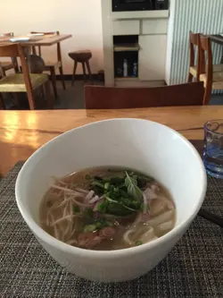 三色越南湯河
