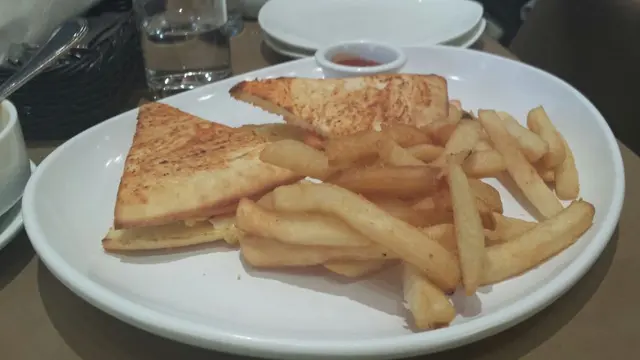 煙三文魚意式蕃茄包