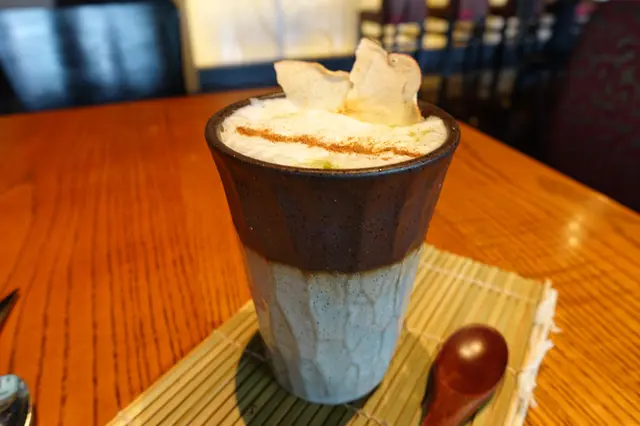 Cinnapple Matcha