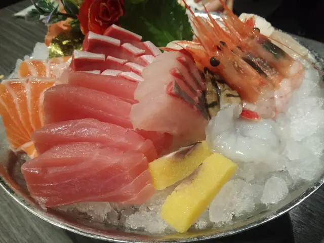 魚類刺身厚切得很、海貝類鮮美爽甜、甜蝦完美無瑕。