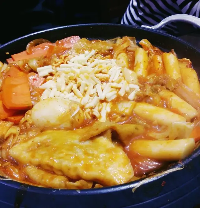 速食芝士年糕鍋