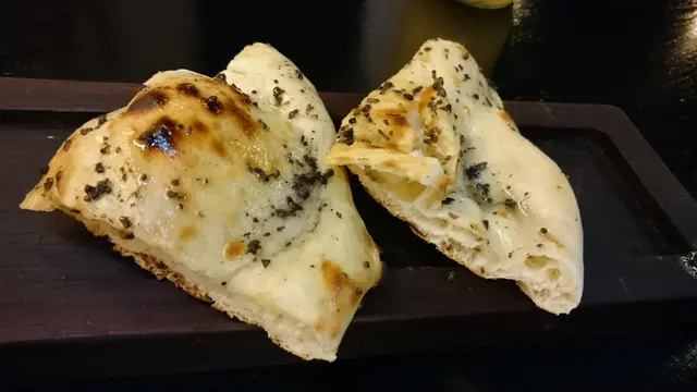 黑松露烤餅
