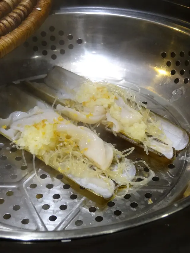 紐西蘭蒜蓉粉絲蒸蟶子皇