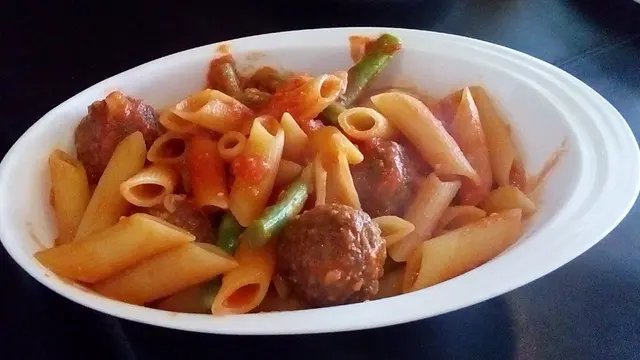 茄汁意式肉丸長通粉