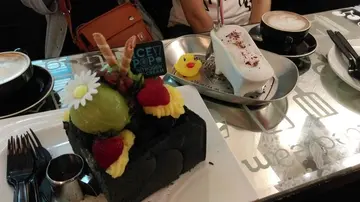 绿茶雪糕蜜糖竹炭多士（7.5/10)