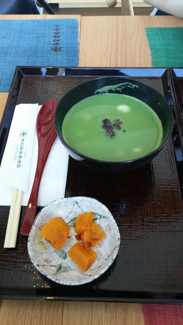 幾濃既抺茶味，唔錯