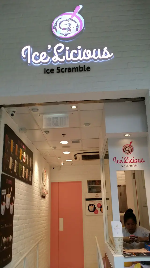 店內裝修別緻而簡約