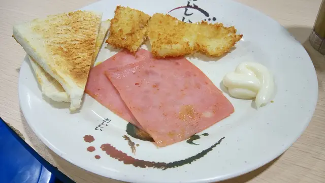 吉列魚+多士+火腿