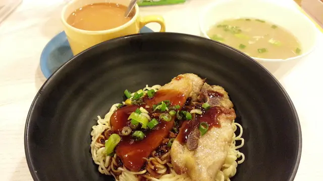 豬扒撈出前一丁