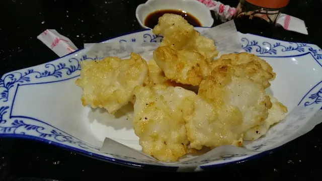 香煎墨魚餅