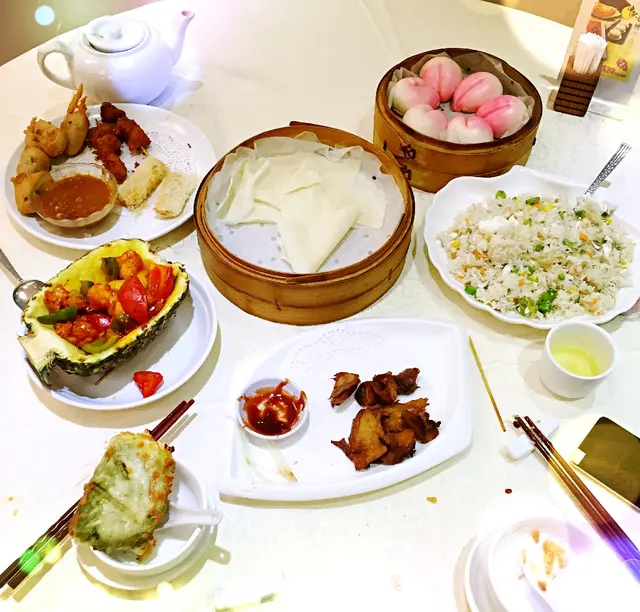 食到一半先影 哈哈!