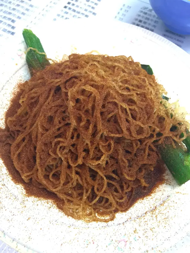 蝦籽水餃撈麵