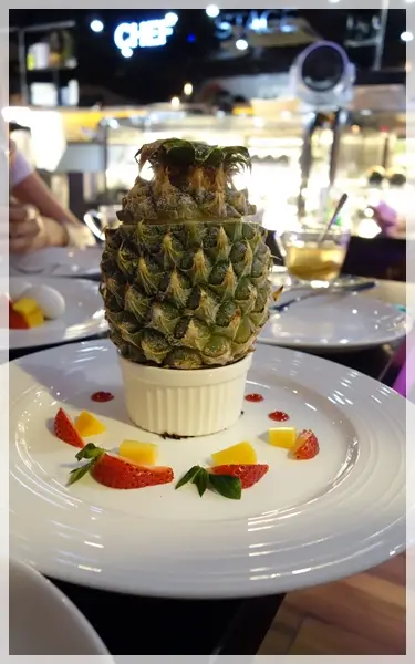 日本原隻菠蘿雪葩