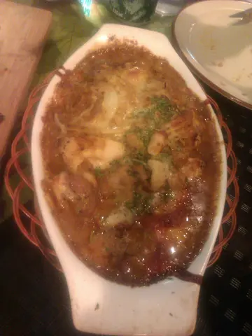 芝士焗咖哩鸡皇饭