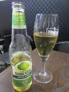 淡淡的蘋果香甜,易於入口