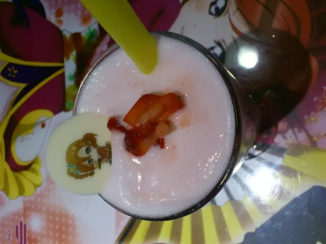 叫草莓奶昔會更合適