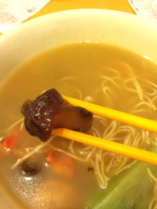 牛孖根，味道OK ,質感較焾，不錯，但一碗只有3條這個size的