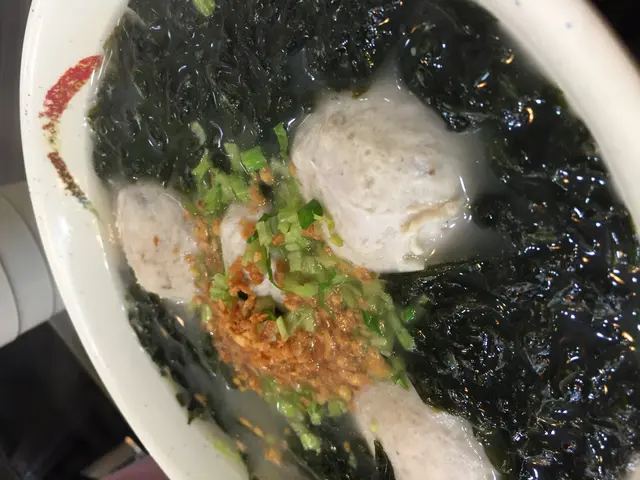 乒乓球豬肉筋丸湯