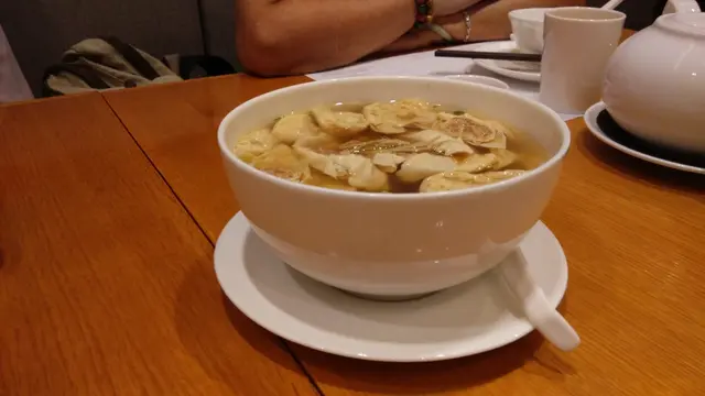 油豆腐粉絲湯 [鼎泰豐] — 鮮味和清淡的結合