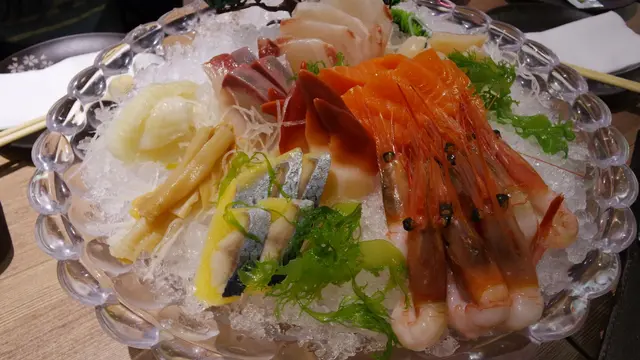 首推左口魚邊,肥腴甘香