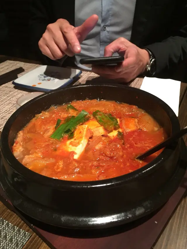 豆腐好滑兼好多料，令人飲唔停口