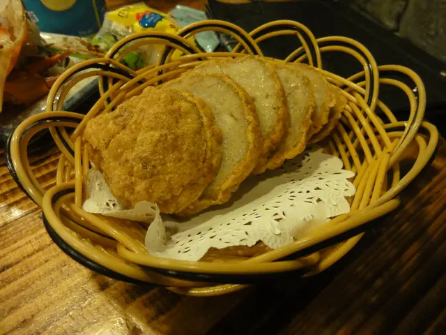 巨型脆香手打魚蛋