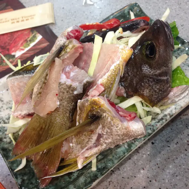 活魚刺身