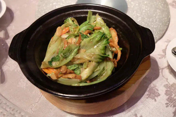 啫啫唐生菜