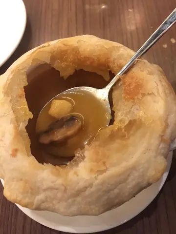 龙虾酥皮汤