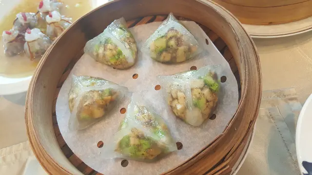 黑松露同翠玉瓜好夾,加埋d菇粒,好好味~