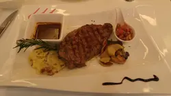 安格斯肉眼